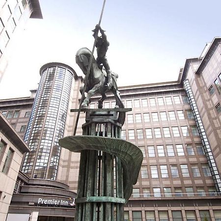 Premier Inn London Blackfriars - Fleet Street Exterior foto