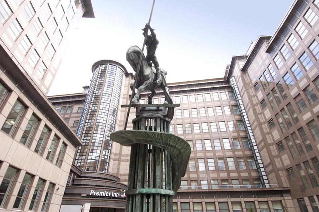 Premier Inn London Blackfriars - Fleet Street Exterior foto